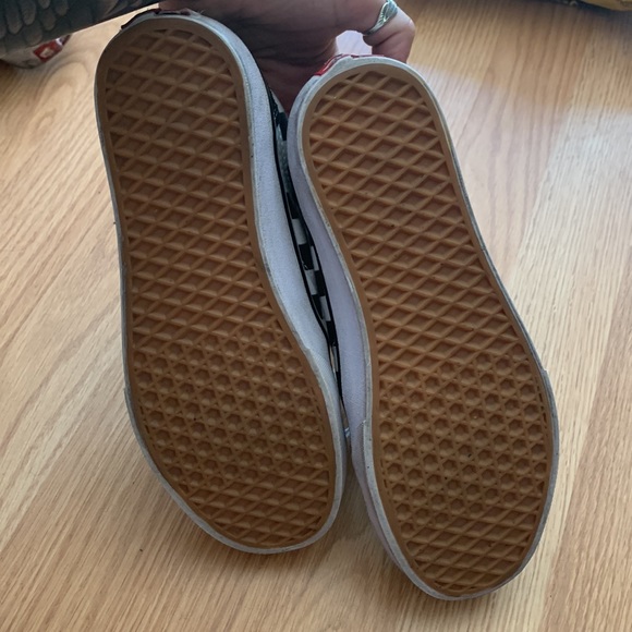 Unique black and white checkered vans - Picture 5 of 5